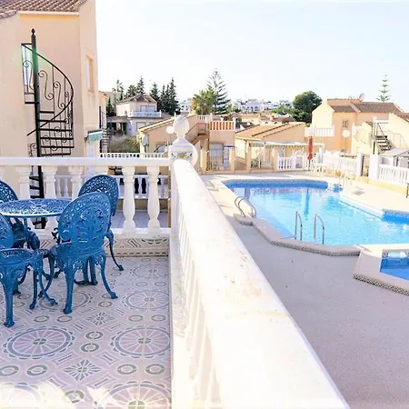 Villa Spacious 2 Bed Detached With Communal Pool La Florida (Valencia)